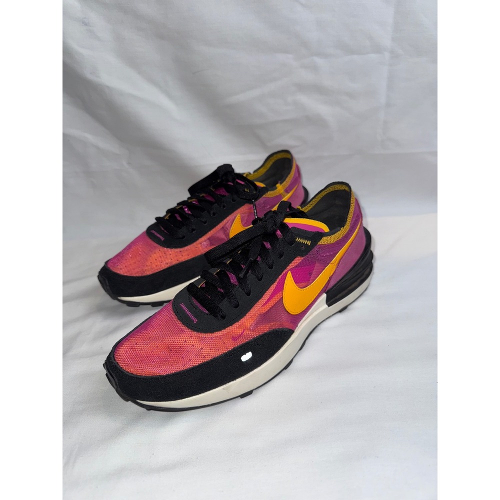Nike Waffle One Women's Vivid Pink Gold Sneakers Size 7.5